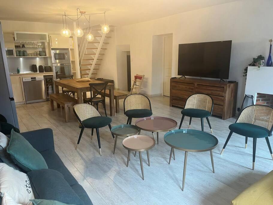 L'Escalier Du Chateau T4 Duplex 9 Couchages 4* Annecy Luaran gambar